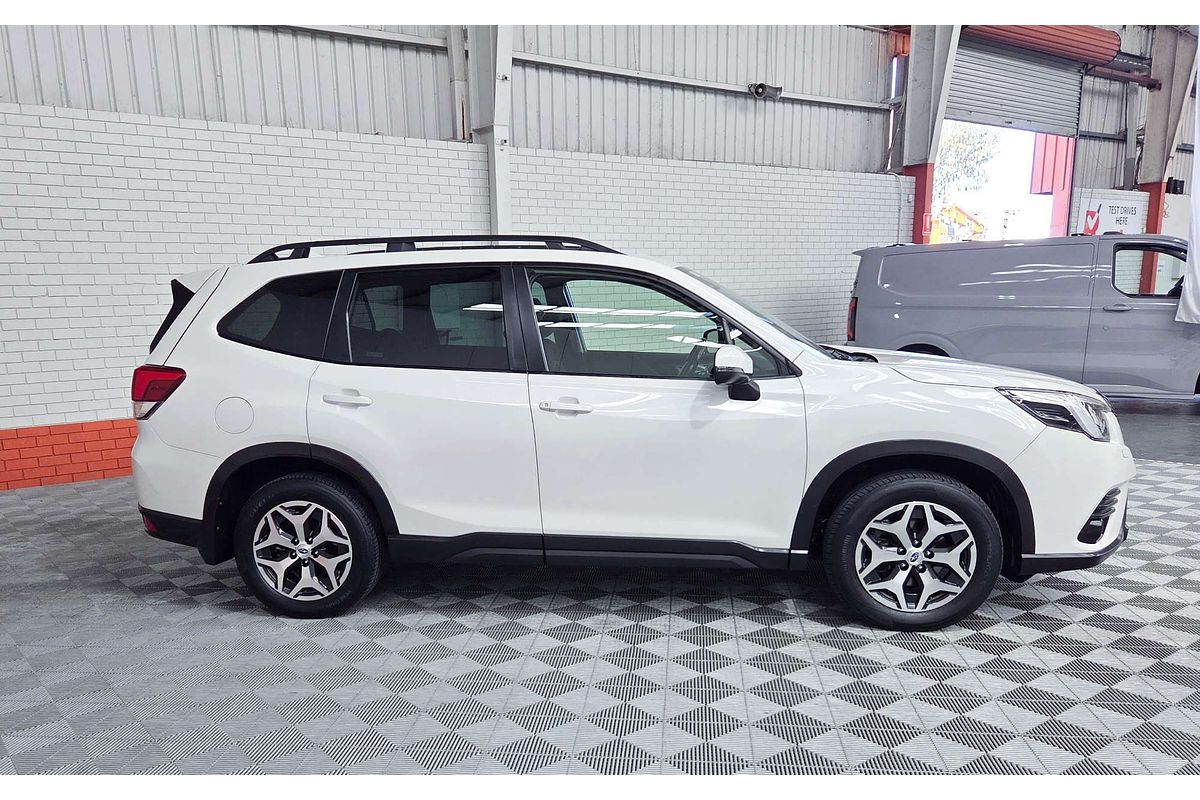 2022 Subaru Forester 2.5i-L S5