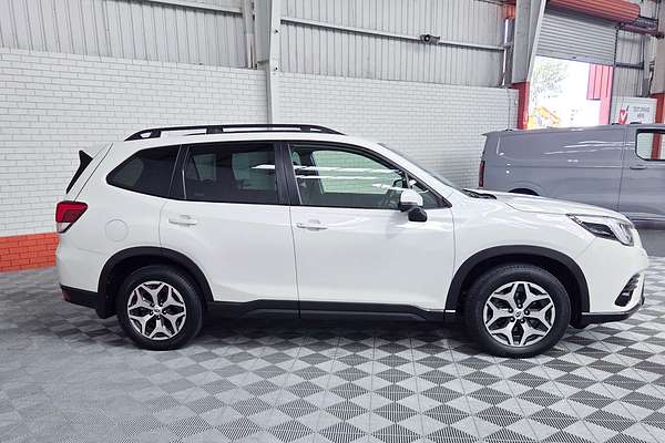 2022 Subaru Forester 2.5i-L S5