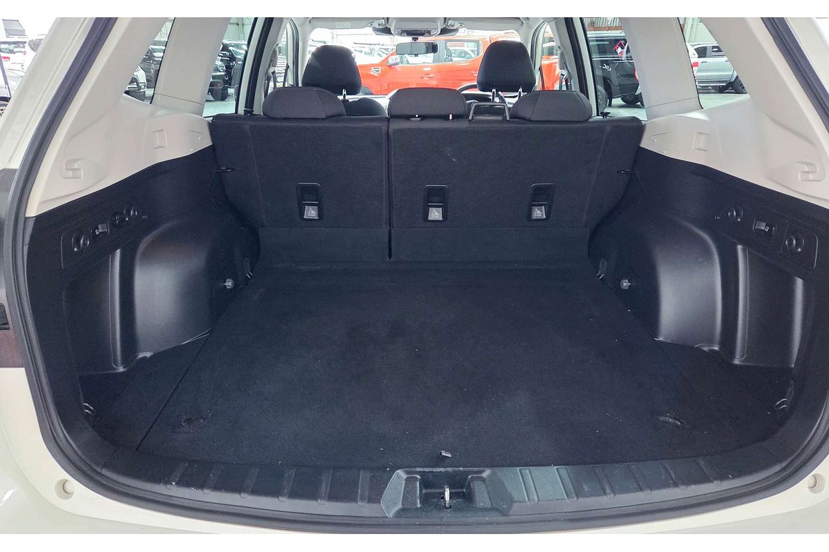 2022 Subaru Forester 2.5i-L S5