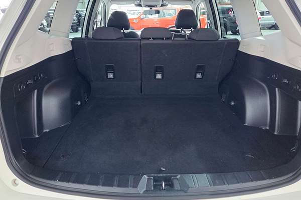 2022 Subaru Forester 2.5i-L S5