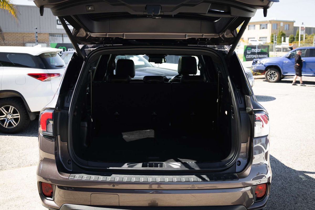 2022 Ford Everest Platinum 3.0L