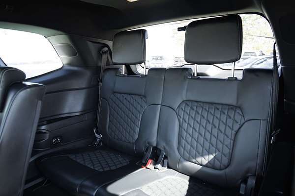 2022 Ford Everest Platinum 3.0L