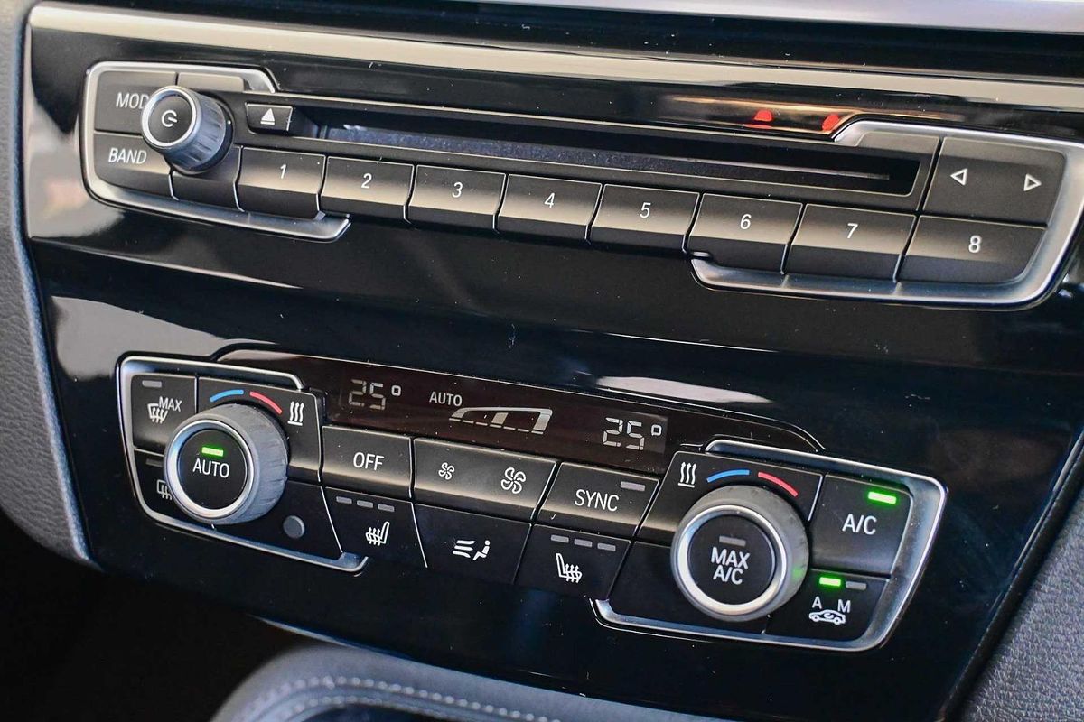 2017 BMW X1 xDrive25i F48