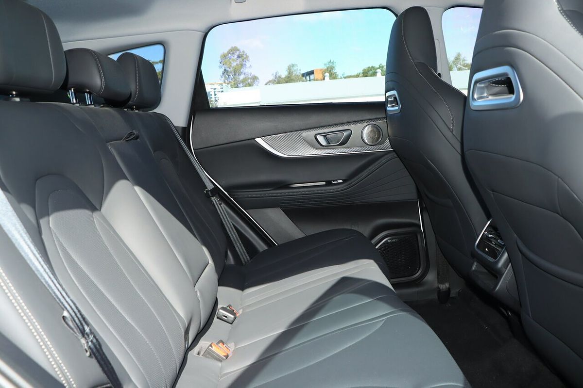 2025 Chery Tiggo 7 Pro SE+