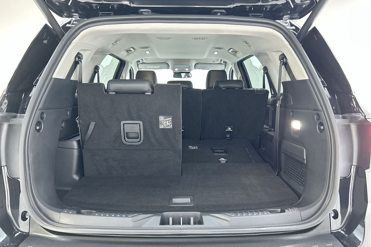 2025 Ford Everest Trend 2.0L