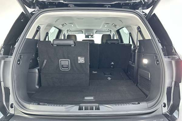 2025 Ford Everest Trend 2.0L