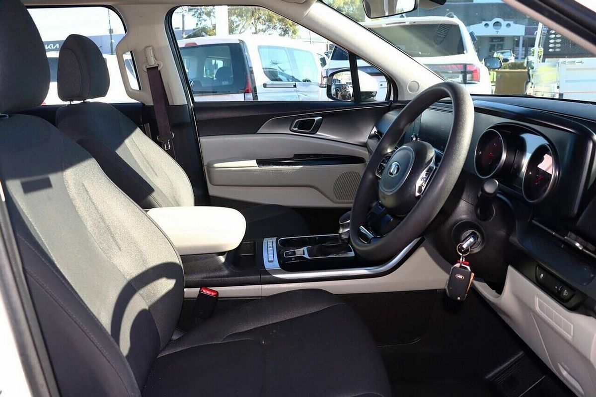 2021 Kia Carnival S KA4