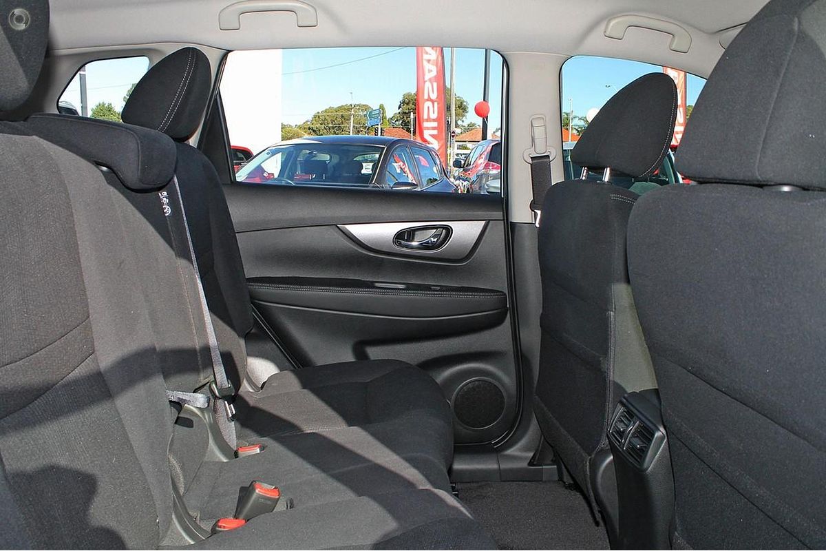 2015 Nissan X-TRAIL ST T32