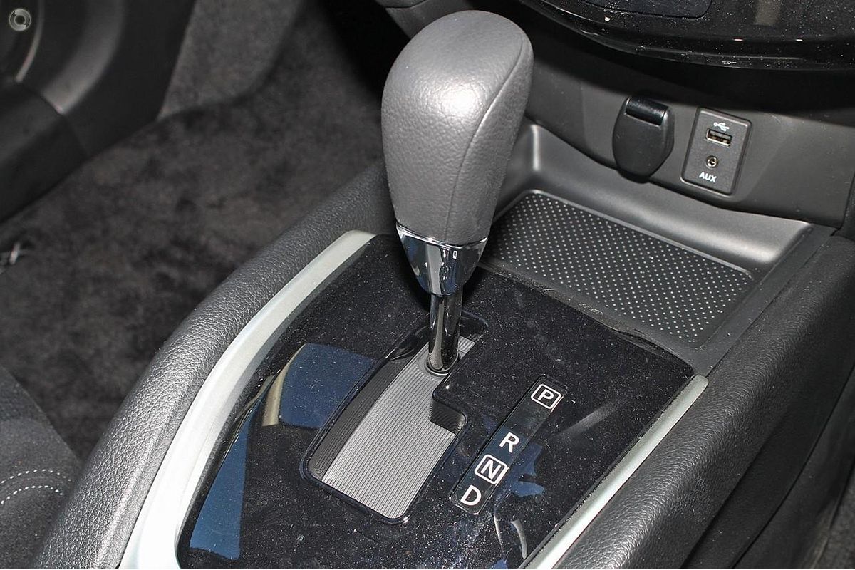 2015 Nissan X-TRAIL ST T32