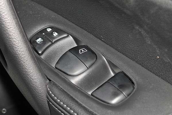2015 Nissan X-TRAIL ST T32