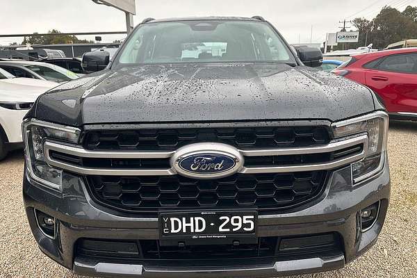 2024 Ford Everest Ambiente 2.0L