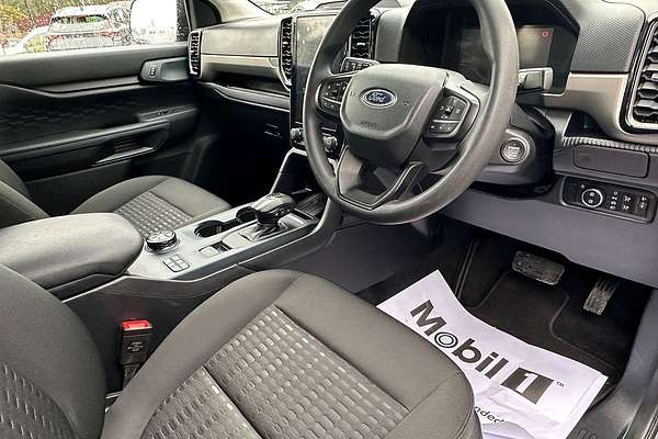 2024 Ford Everest Ambiente 2.0L