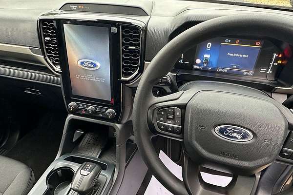2024 Ford Everest Ambiente 2.0L