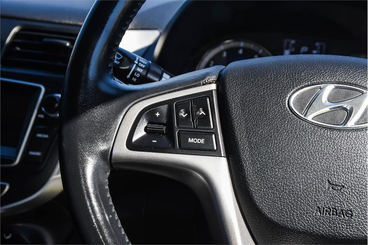 2018 Hyundai Accent Sport RB6