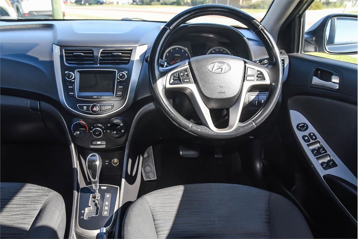 2018 Hyundai Accent Sport RB6