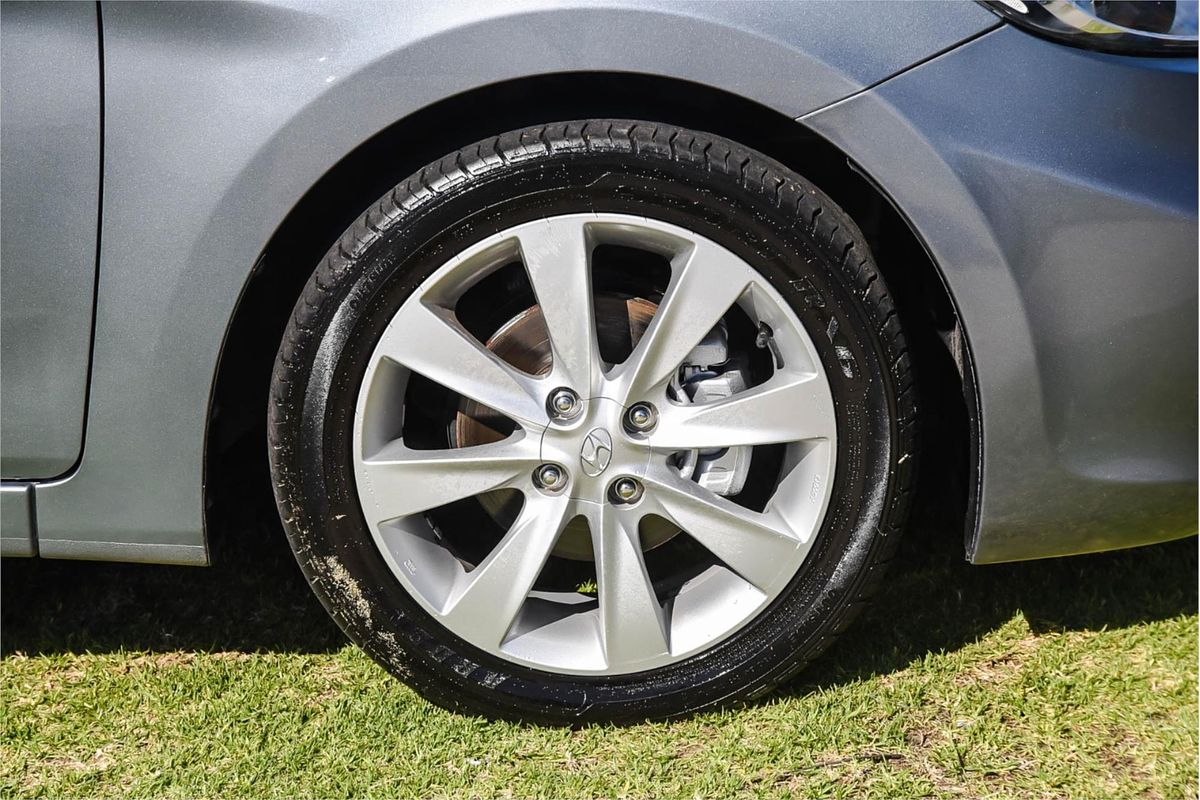 2018 Hyundai Accent Sport RB6