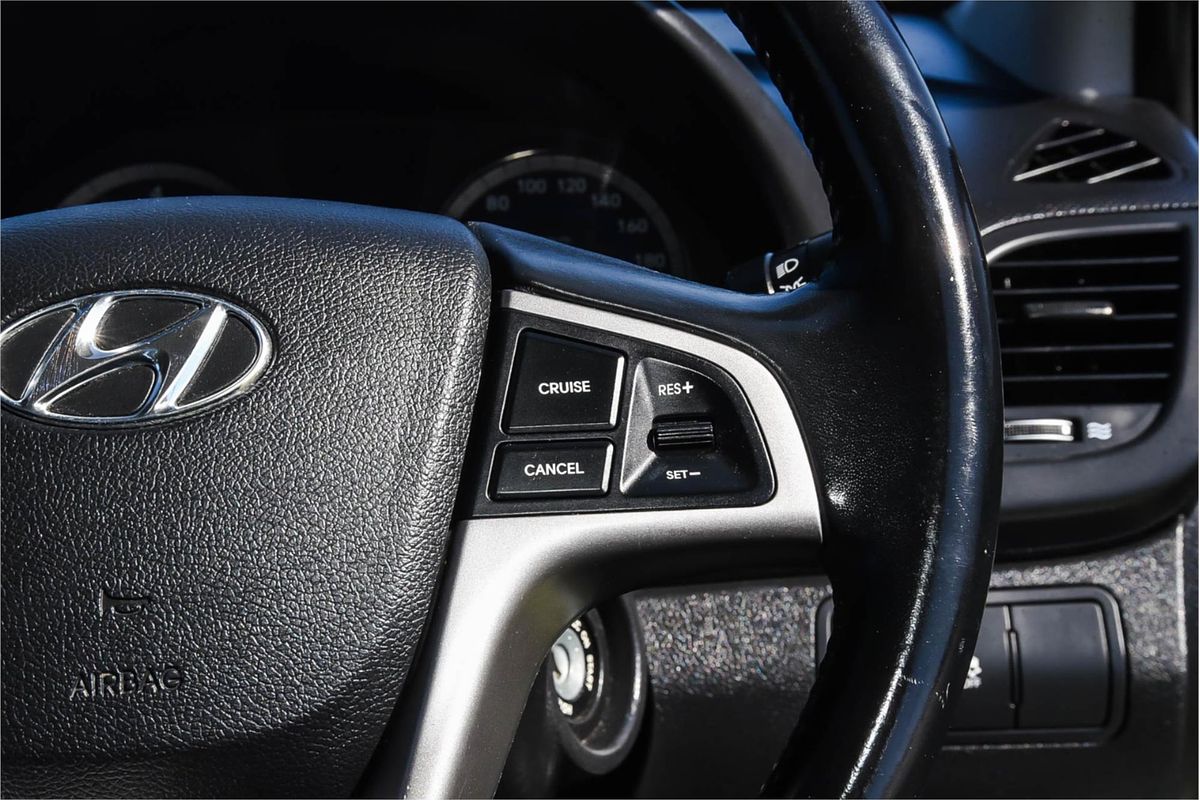 2018 Hyundai Accent Sport RB6