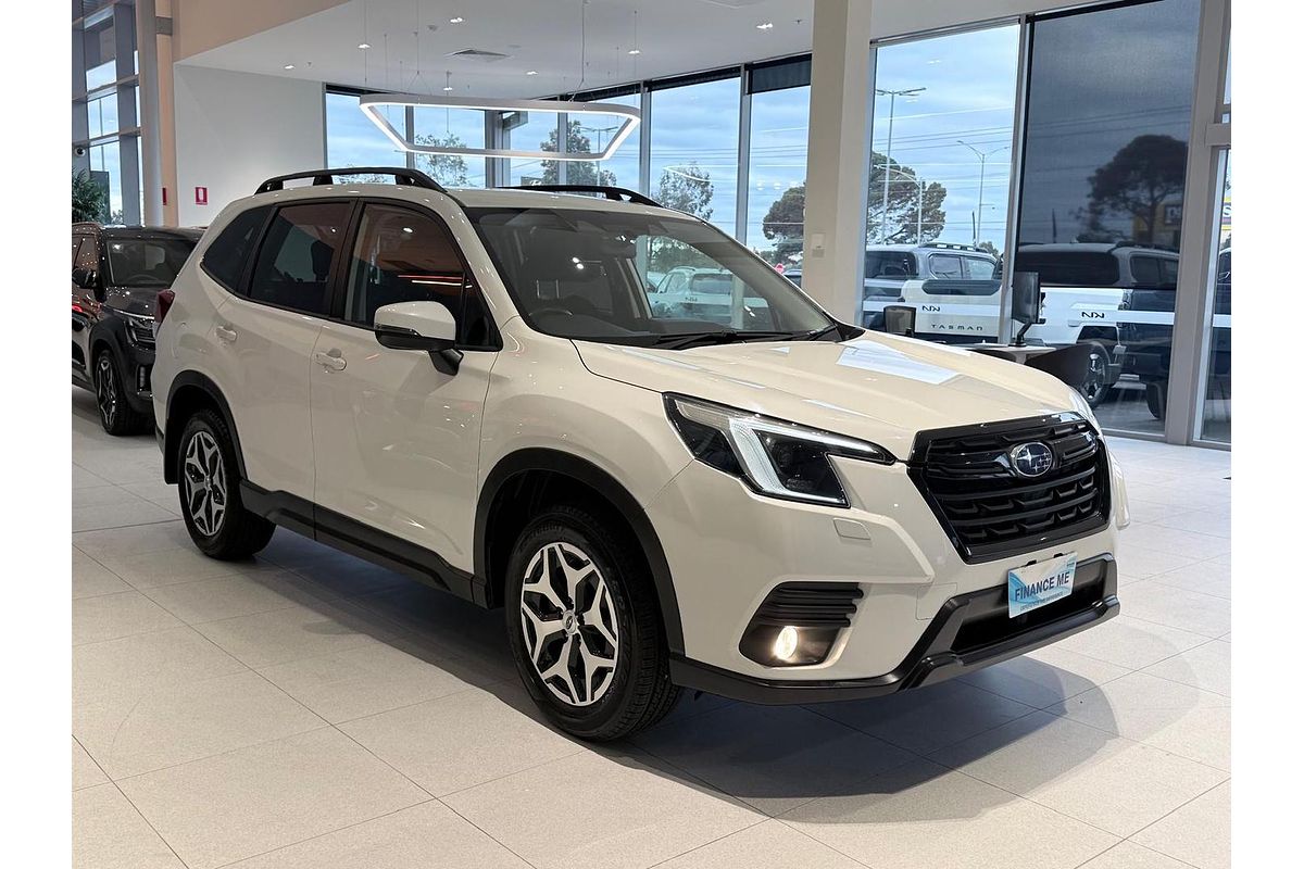2023 Subaru Forester 2.5i 50 Years Edition S5
