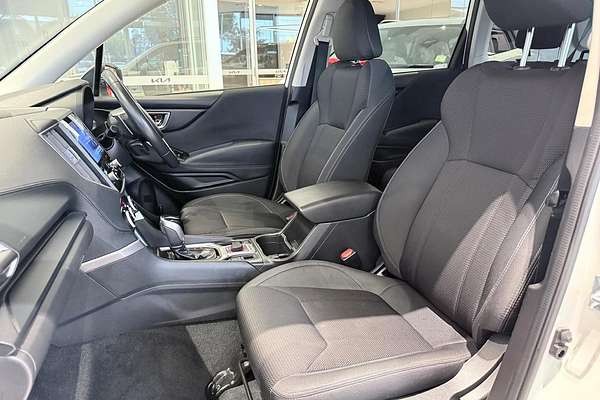 2023 Subaru Forester 2.5i 50 Years Edition S5