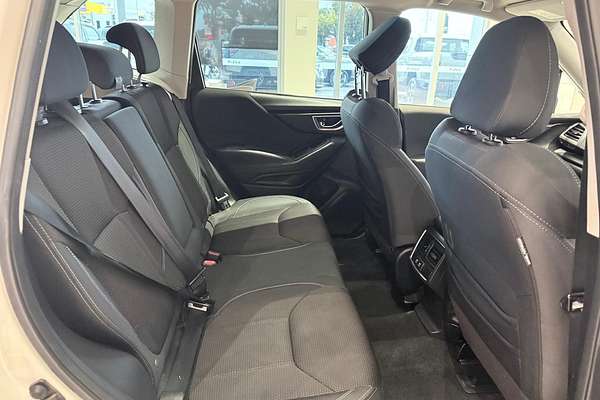 2023 Subaru Forester 2.5i 50 Years Edition S5