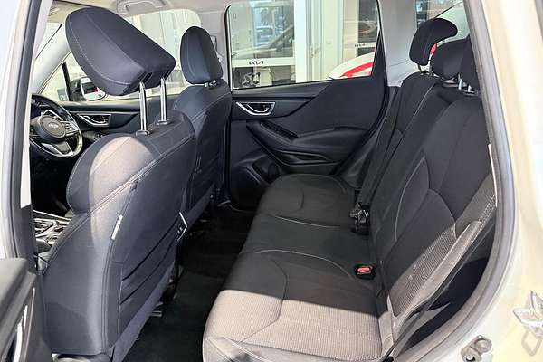 2023 Subaru Forester 2.5i 50 Years Edition S5