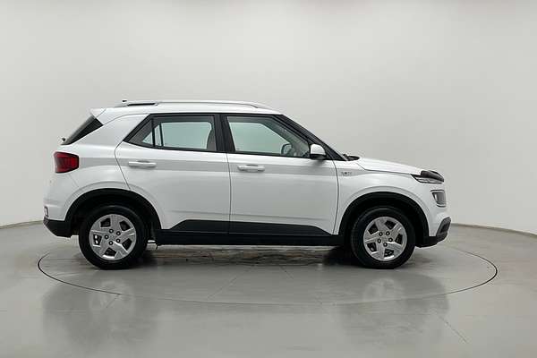 2020 Hyundai Venue Go QX