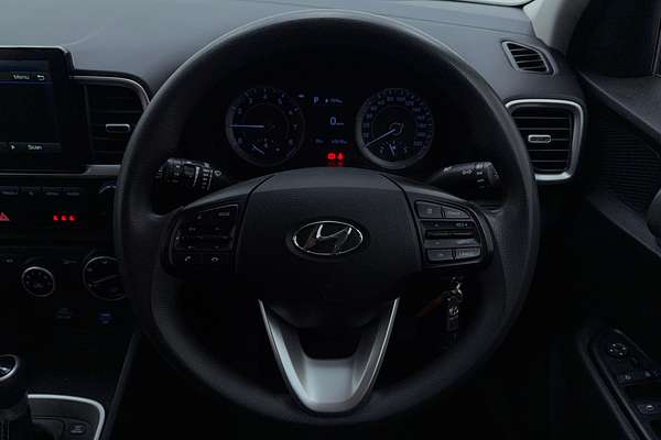 2020 Hyundai Venue Go QX