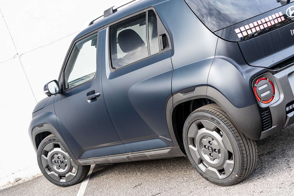 2025 Hyundai INSTER Cross AX.V1