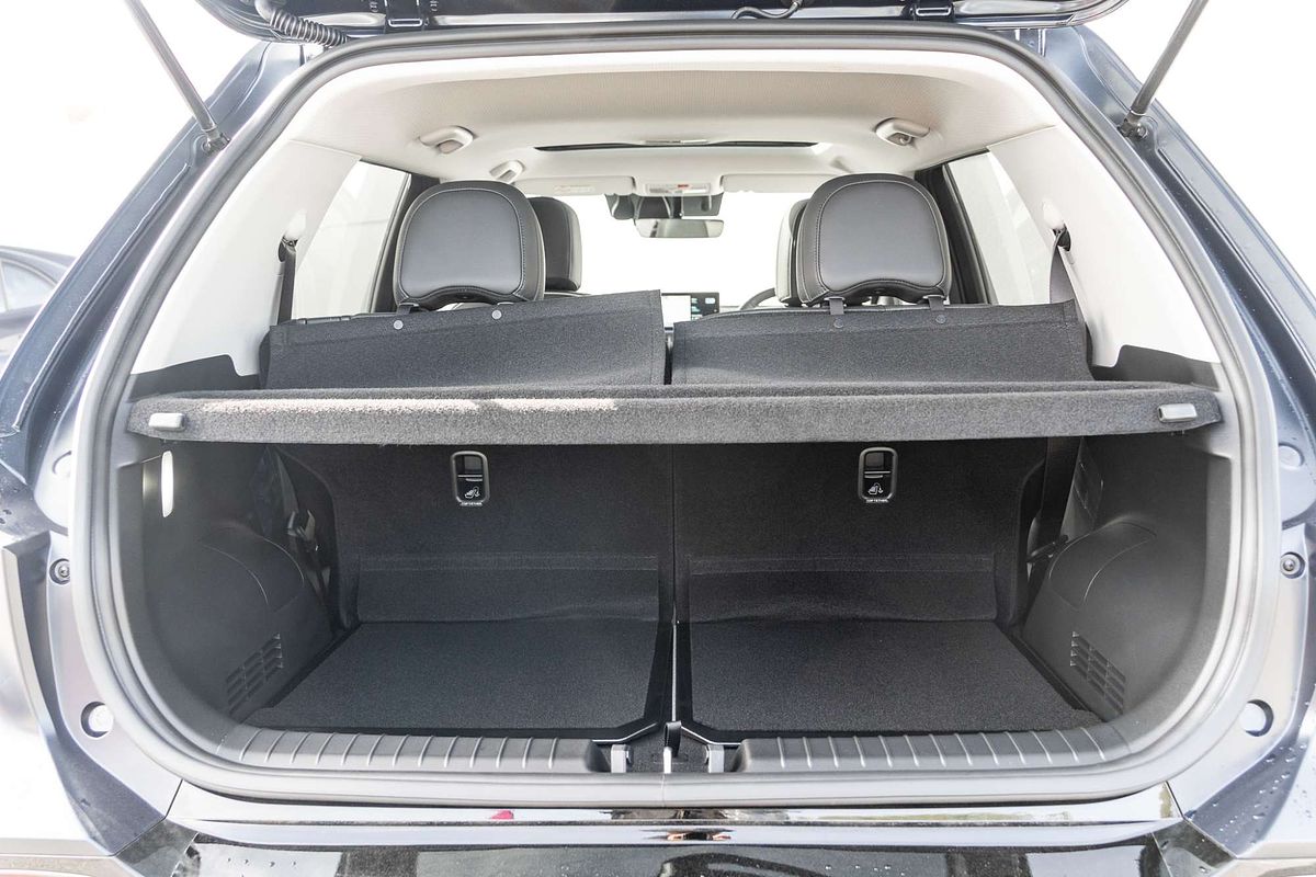 2025 Hyundai INSTER Cross AX.V1