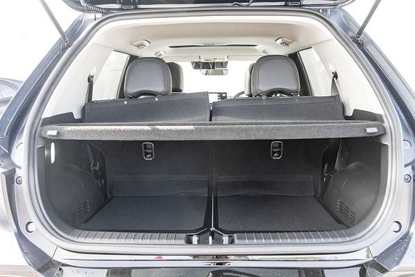 2025 Hyundai INSTER Cross AX.V1