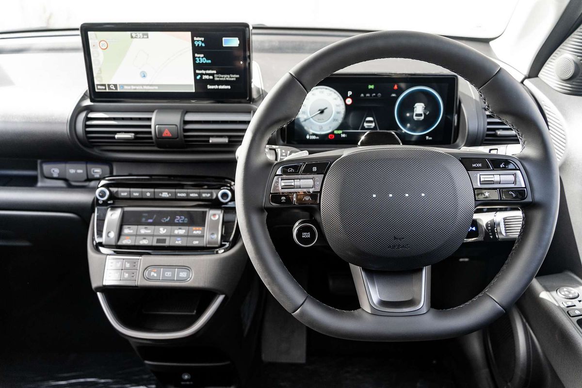 2025 Hyundai INSTER Cross AX.V1