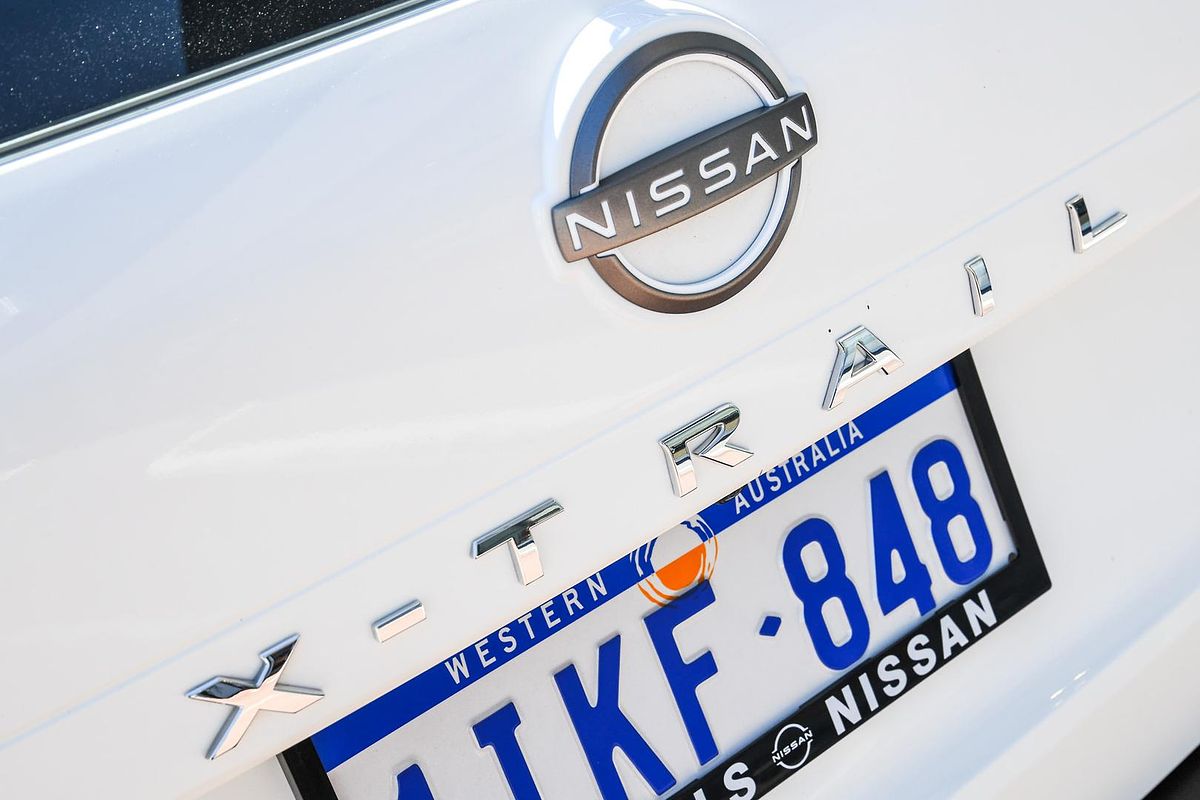 2024 Nissan X-TRAIL ST T33