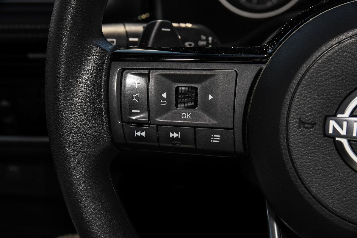 2024 Nissan X-TRAIL ST T33