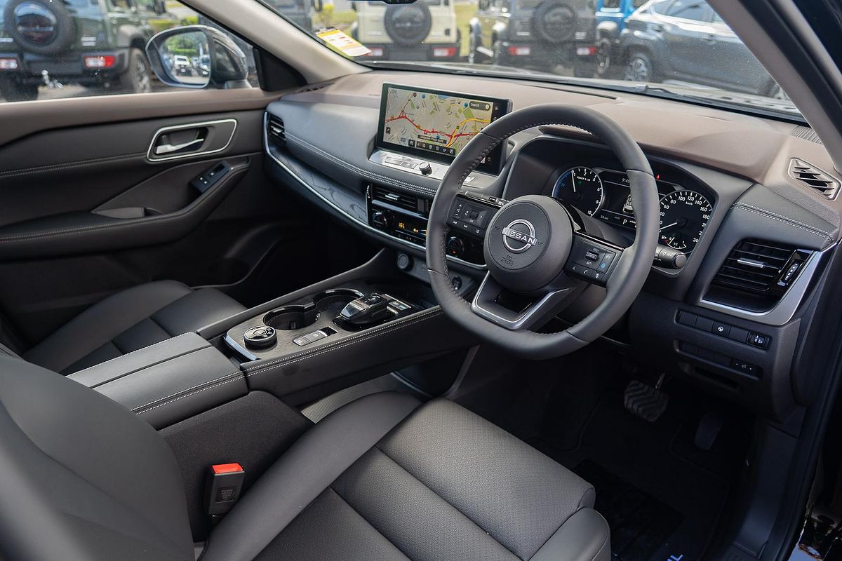 2025 Nissan X-TRAIL ST-L e-POWER T33