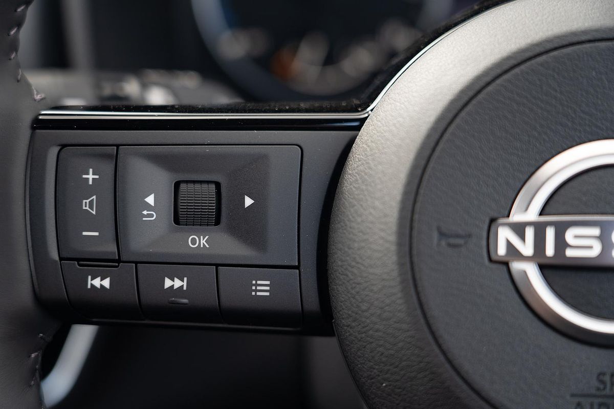 2025 Nissan X-TRAIL ST-L e-POWER T33