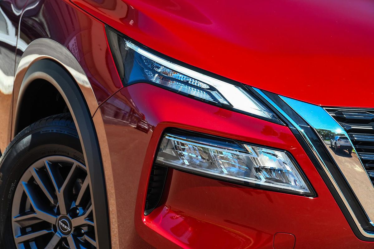 2024 Nissan X-TRAIL ST T33