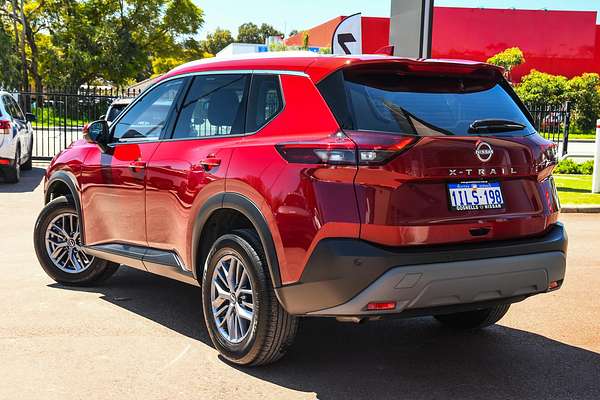 2024 Nissan X-TRAIL ST T33