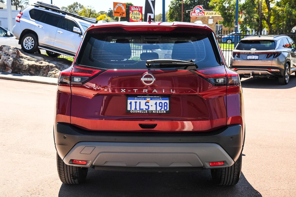 2024 Nissan X-TRAIL ST T33