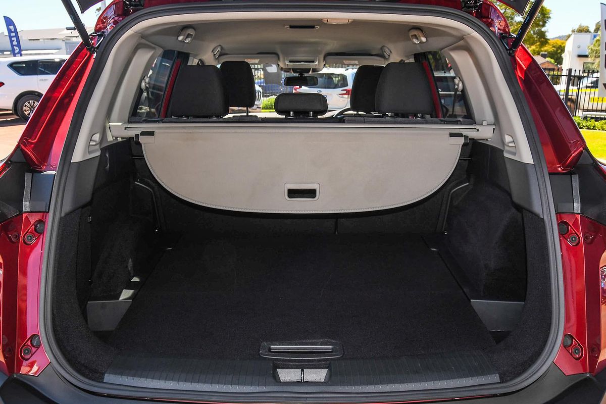 2024 Nissan X-TRAIL ST T33