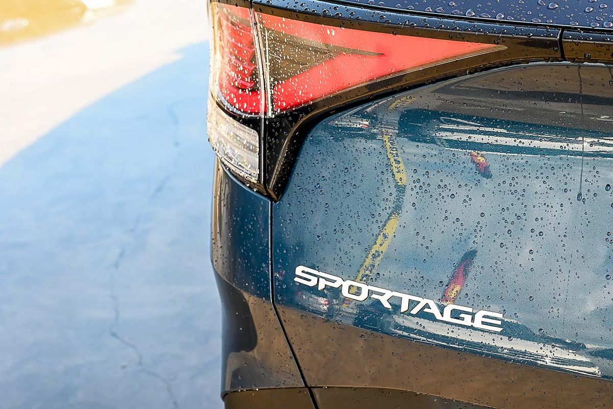 2022 Kia Sportage S NQ5