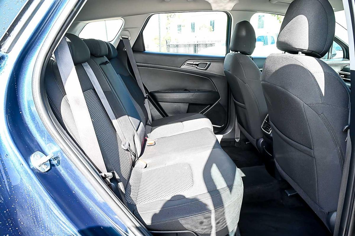 2022 Kia Sportage S NQ5