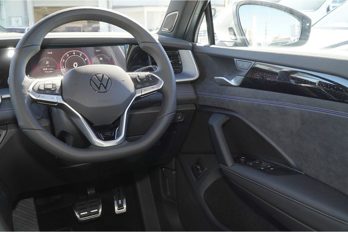 2025 Volkswagen Tayron 195TSI R-Line R4
