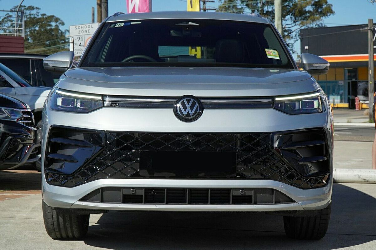2025 Volkswagen Tayron 195TSI R-Line R4
