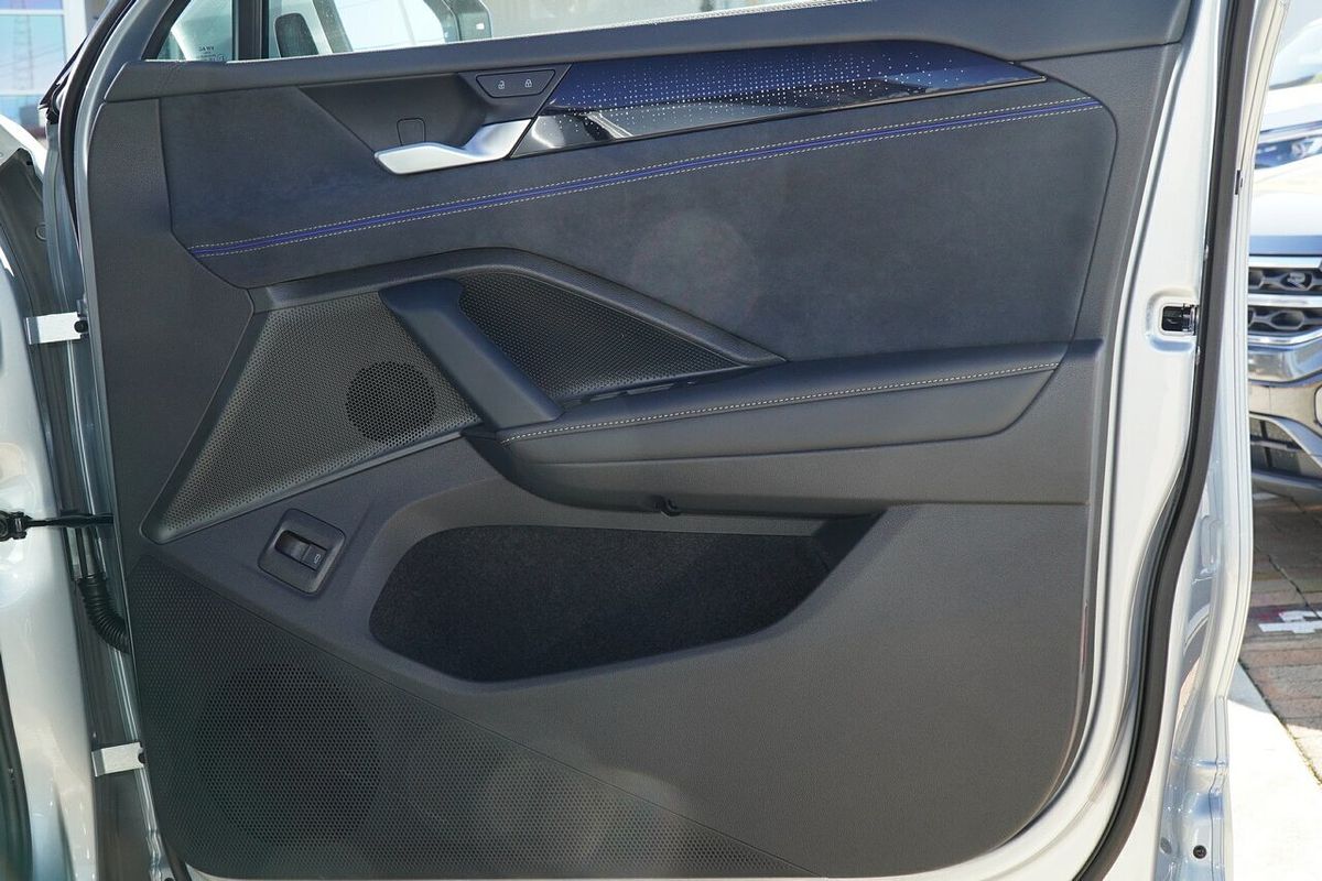 2025 Volkswagen Tayron 195TSI R-Line R4