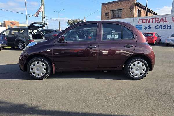 2010 Nissan Micra K12