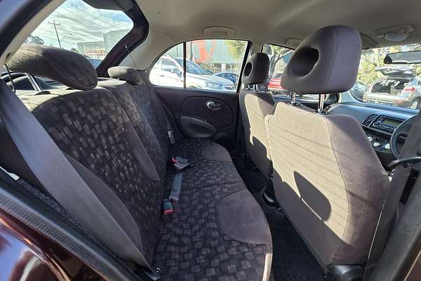 2010 Nissan Micra K12