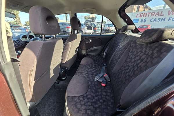 2010 Nissan Micra K12