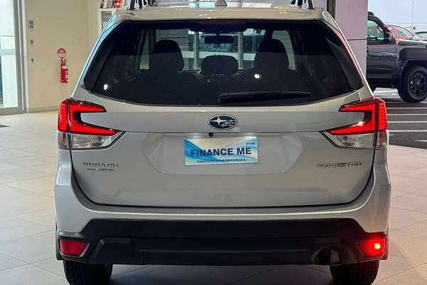 2023 Subaru Forester 2.5i 50 Years Edition S5