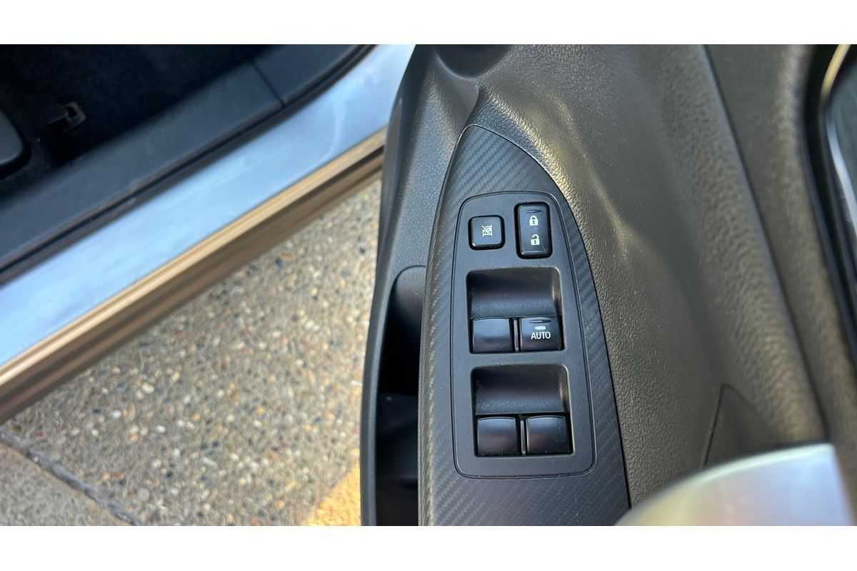 2018 Mitsubishi Eclipse Cross LS YA