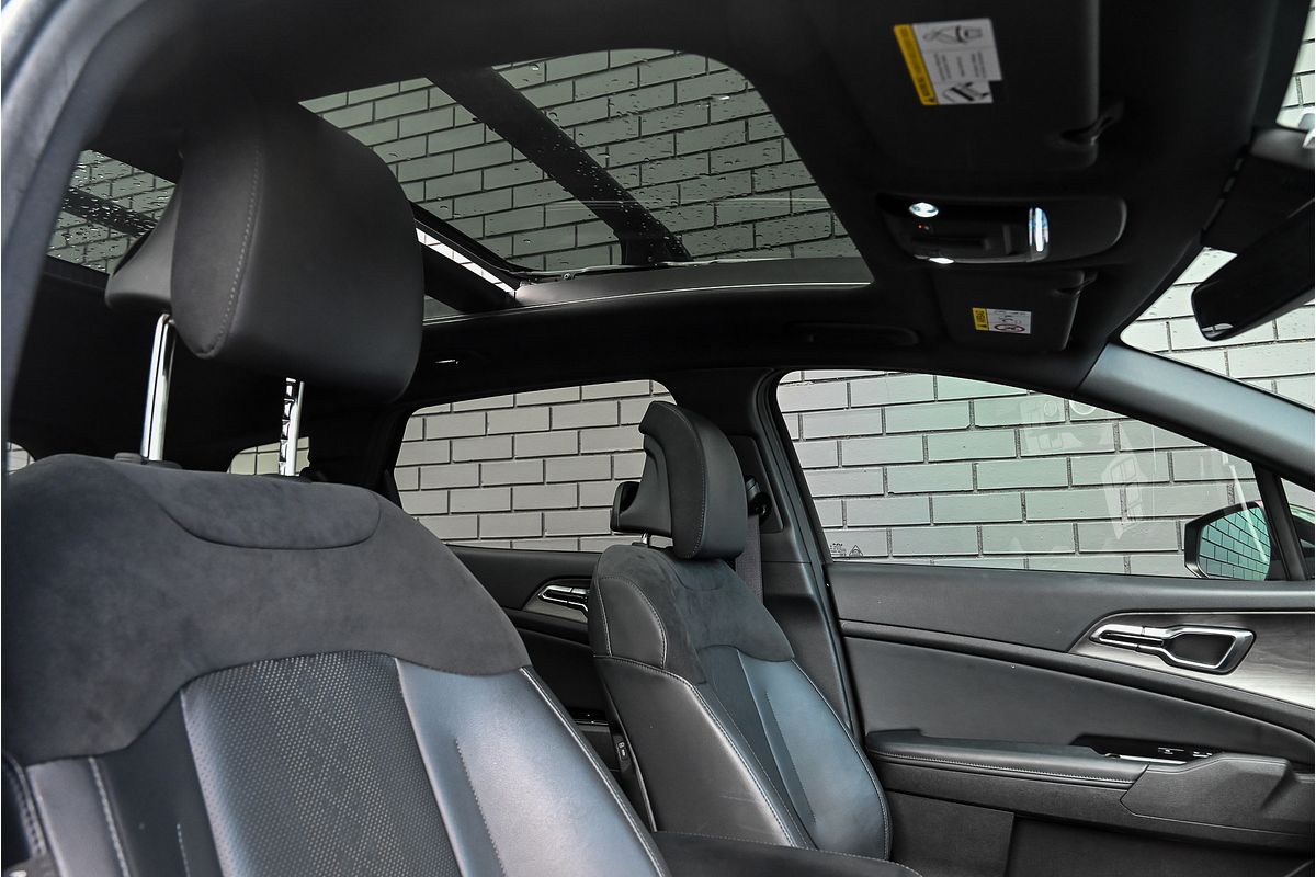 2022 Kia Sportage GT-Line NQ5
